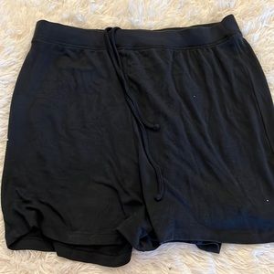 Skims lounge shorts onyx